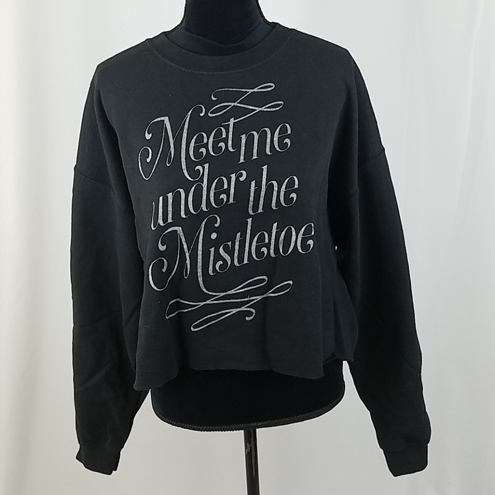 JUNKFOOD Mistletoe printed cropped sweatshirt